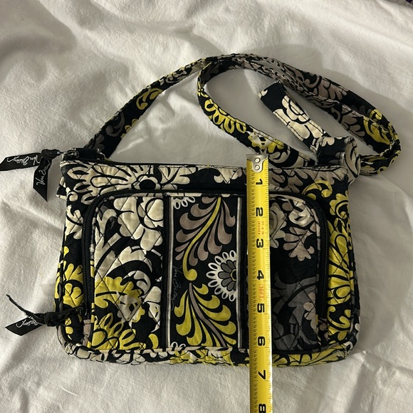 Vera Bradley Crossbody Bag - Picture 2 of 8
